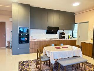 Atenza Homestay Residensi KLIA Condominium, 4 bedrooms 3 bathrooms , Near KLIA and Sepang F1 - 7
