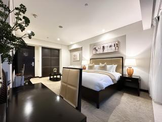 Trophy - Marina Address Studio - Full Marina View - 4