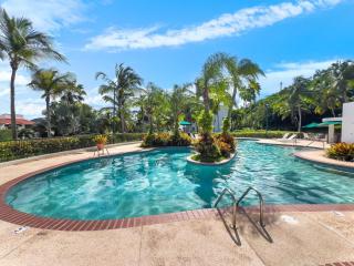 Rio Mar Village Beach Apt for Families and Groups - 9