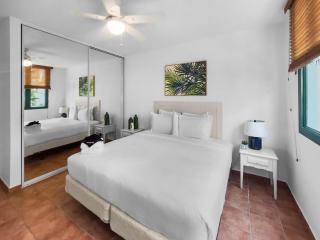 Rio Mar Village Beach Apt for Families and Groups - 8