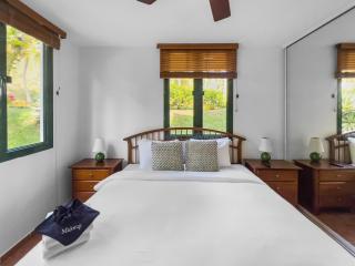 Rio Mar Village Beach Apt for Families and Groups - 1