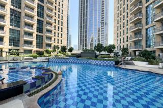 Sophisticated and Elegant 2BR in Downntown Dubai - 4