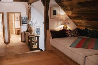 Guesthouse Novak -Modern Barn Loft - Dvor - 2