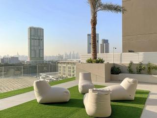 FIRST CLASS Studio Stylish Living - 4