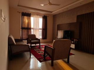 3BHK- View of Pool, Lake, Sunset With Maid on 6th floor only for Families - 8