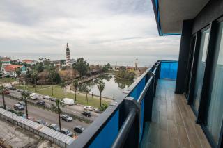 Lovely 2BR Apartment near by Sea - Batumi - 6
