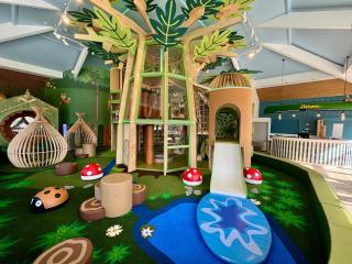 The Boat House, Hot Tub Lodge - South Cerney - 9