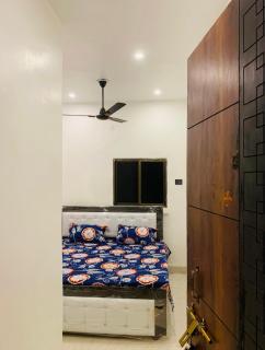Annpurna Home Stay - Ayodhya - 0