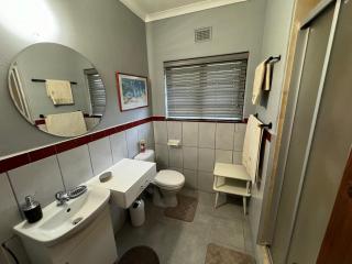 Private House with Pool - Southbroom - 1