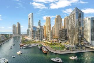 FIRST CLASS 1BR Inviting Marina View - 9