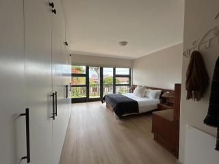 Seven on Hugenote - Stilbaai - 4