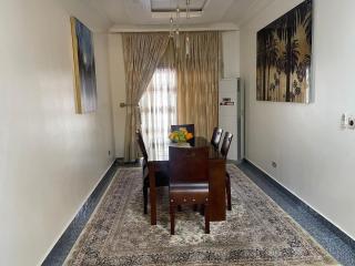 Your Luxury Home away from Home - 8