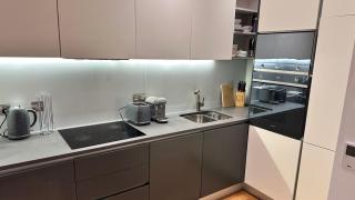 Apartment-Sleeps3-HotTub-Patio - Londra - 8