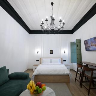 Tango Guest House - Gjoemri - 8