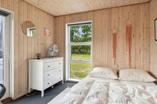 Lovely Bright Summer House In Marielyst - 2