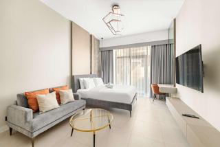 High-end studio with rooftop pool and gym - 9