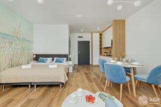 Seaside Apartamenty Dominikana II Sianożęty Basen&Jakuzzi - Poland - 2