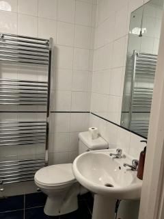 VS-Entire Flat-Central Scotland-Falkirk, Self-Check-in , Pet-friendly with Parking - 1