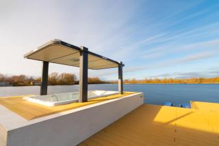 Tranquil Cove Spa Lodge - 7