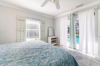 Tranquil 3BR Getaway with Pool, Near Boca Beach - North Port - 7