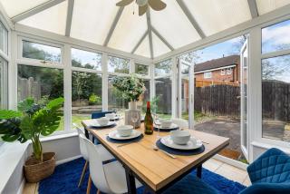 Fresh 3 Bed House, Sleeps 6, Near NEC & Airport, Free Parking, Contractors & Families - 5
