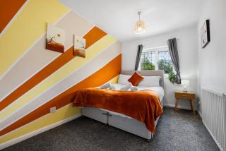 Trendy 3 Bed House, Sleeps 6, Near NEC - Airport, Parking, Contractors - Families Stay - 8