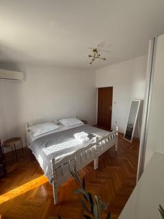 Apartment Vrle - 4
