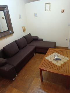 Botsari Unique Apartment - 6