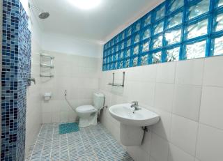 The River Villa Situated In A Lush Garden - 2