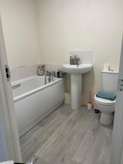 Rent a room - Middleton - 8