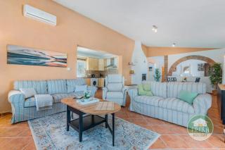 Villa Enya - remote villa with the best views - Los Romanes - 3