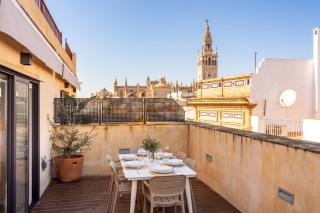 Duplex con Terraza Privada y vistas a la Catedral - Sevilla - 9