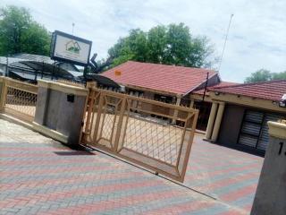 C-Rane Lodge - Phalaborwa - 9