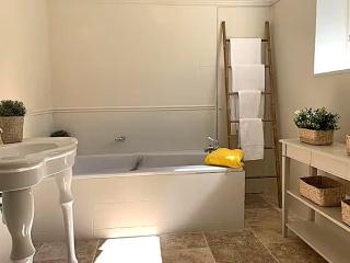 Cottages Piscine Tennis 22pers - 0