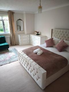 3 Bedroom Luxury Villa - Northwood - 3