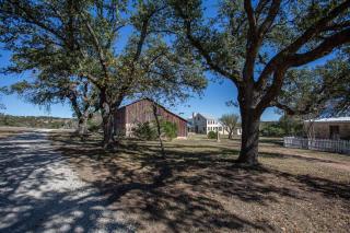 Relax in Hill Country Elegance at The Amick Estate - Fredericksburg - 2