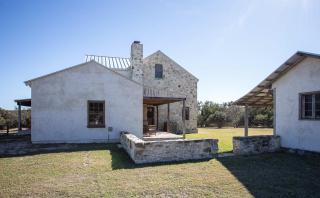Spacious Group Retreat 3 Units Close to Wineries - Fredericksburg - 5