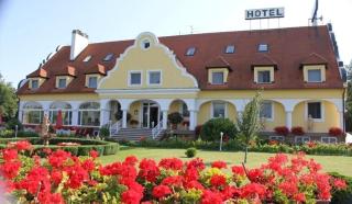 Barokk Hotel - Hegyeshalom - 0