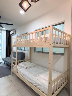 N9-02 MetroCity Square Condominium-3R2B-9 Pax - 5