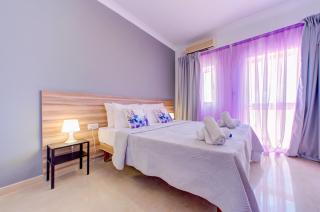 Sliema Exquisite Penthouse with Jacuzzi 2 Bedroom - Sliema - 1