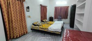 Ashirwad Home Stay - Allahabad - 2