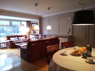 Terraza, wifi, a 10 minutos del centro - San Sebastián - 3