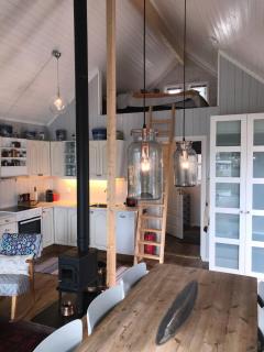 Nora's Waterfront Cabin - Svolvær - 2