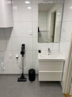 Lovely serviced studio apartment in Lofoten! - Svolvær - 3