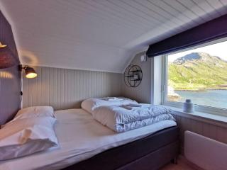 Panoramic seaview house by the sea - Hovdan - 1