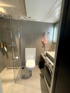 Rorbuleilighet i toppetasjen i Henningsvær - Henningsvær - 3