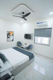 Hotel Sky City - Nagpur - 2