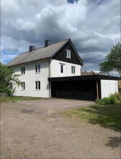 6 sovrum 9 bäddar 11 sovplatser - 8