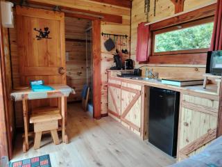 Cabane féerique 2 personnes - - 4