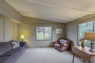 Columbus Empire House - Coos Bay - 1